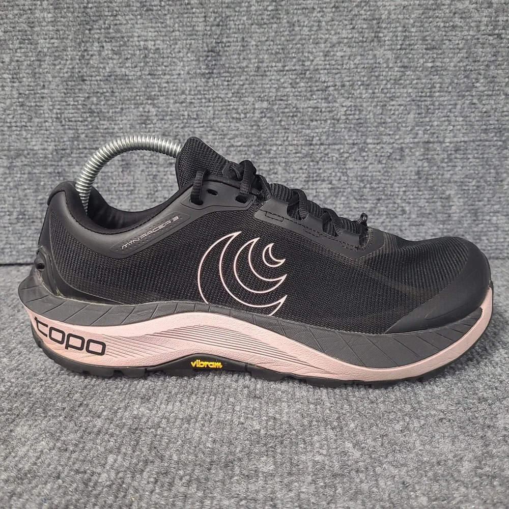 Topo Shoes Womens 9 MTN Racer 3 Black Pink Vibram Road Running Athletic